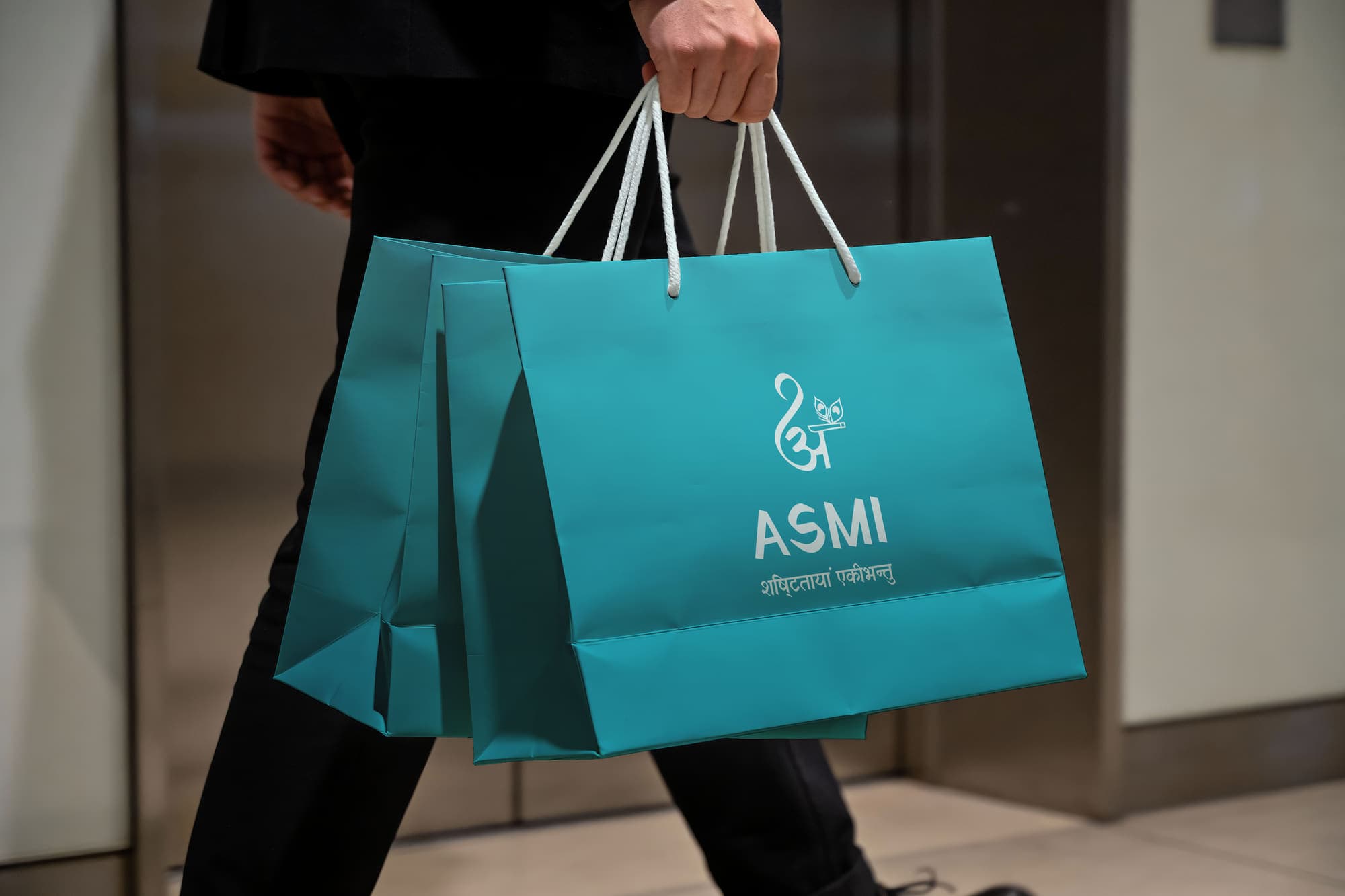 Asmi, shopping bag